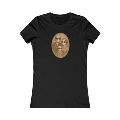Invisible Man Family Portrait Halloween Tee – Vintage Style Spookiness for the Whole Fam!