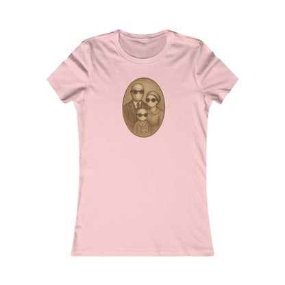 Invisible Man Family Portrait Halloween Tee – Vintage Style Spookiness for the Whole Fam!
