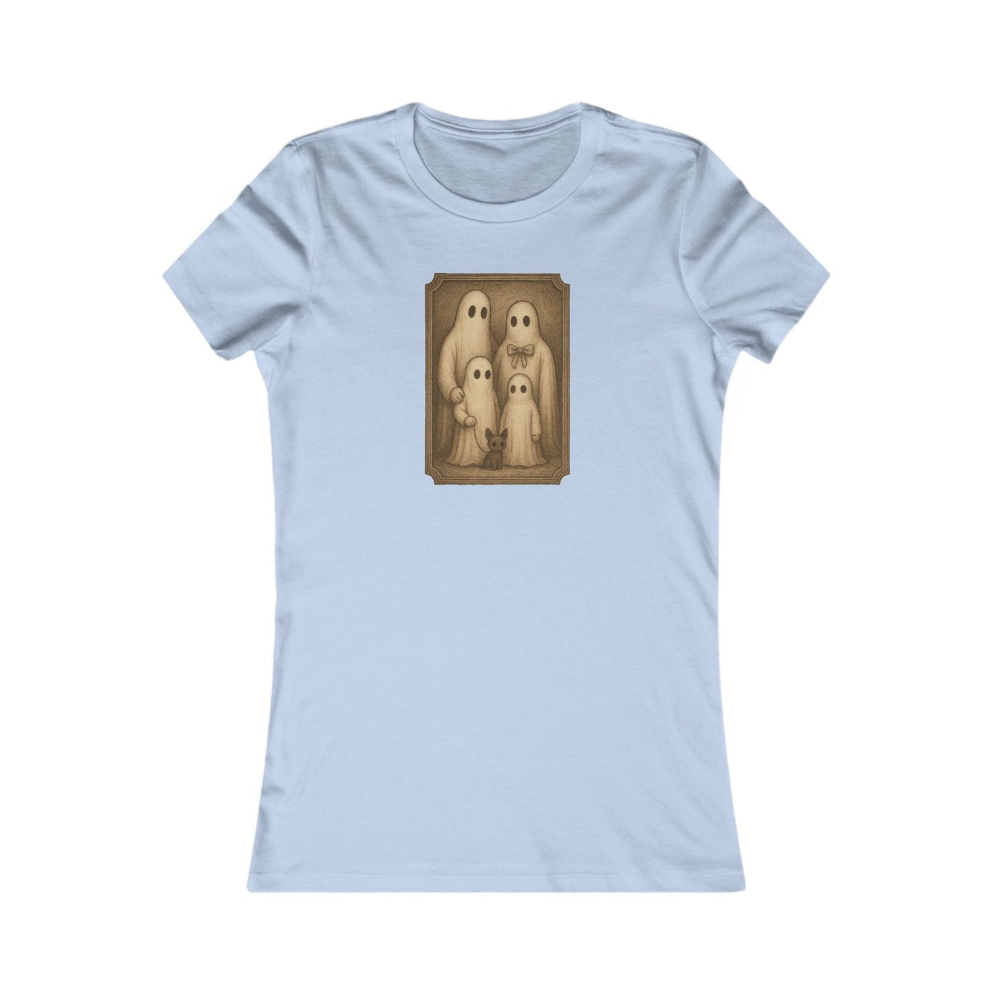 Vintage Ghost Family Portrait Women’s Halloween T-Shirt | Cute Spooky Season Tee for Hauntingly Stylish Ghouls