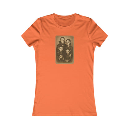 Vintage Vampire Family Portrait Tee – Cute Women’s Halloween Shirt