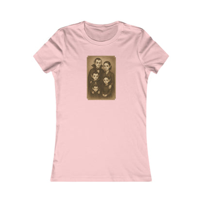 Vintage Vampire Family Portrait Tee – Cute Women’s Halloween Shirt